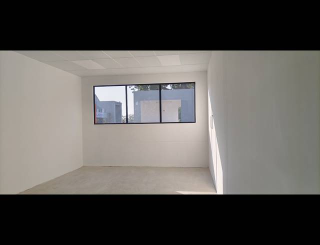 45M² BUSINESS CENTRE TO LET IN NELSPRUIT CENTRAL